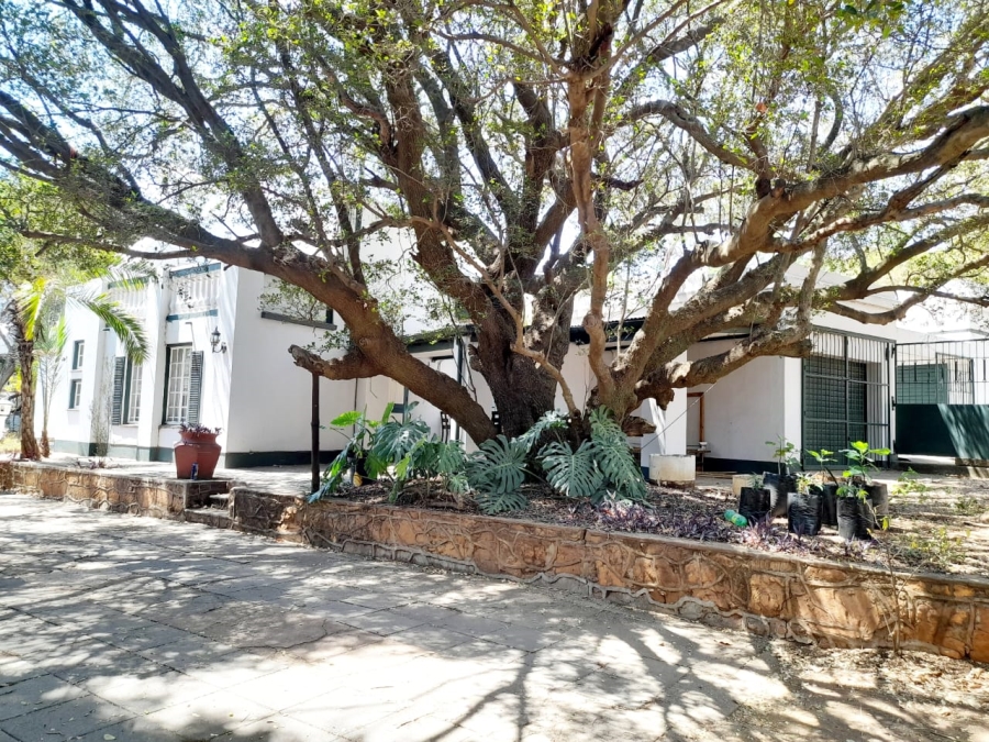 11 Bedroom Property for Sale in Zandfontein A H North West